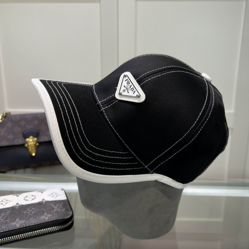 Prada Cap 43 (6)